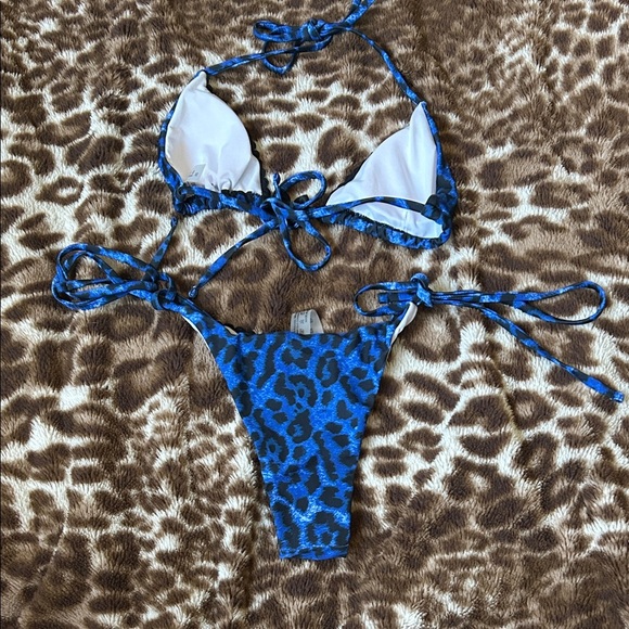 Vibrant Blue Animal Print Bikini - Picture 5 of 7
